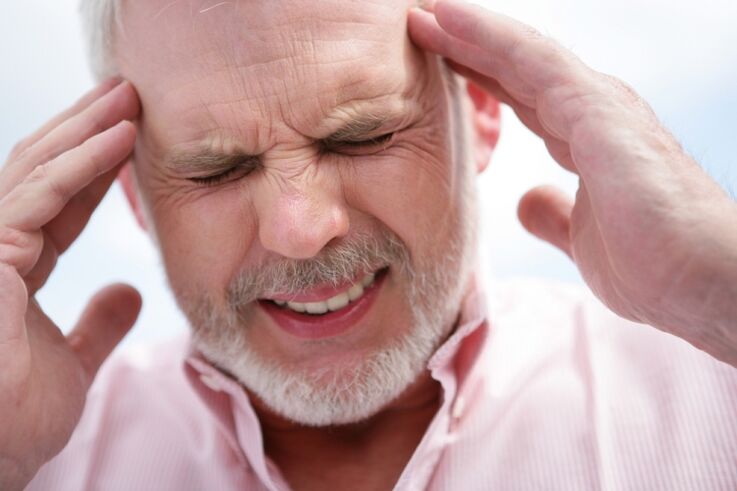 Helminth infection can provoke the onset of headaches